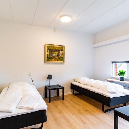 Trustrup Djurs Housingアパートホテル エクステリア 写真