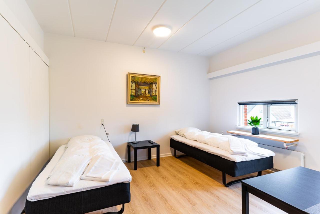 Trustrup Djurs Housingアパートホテル エクステリア 写真
